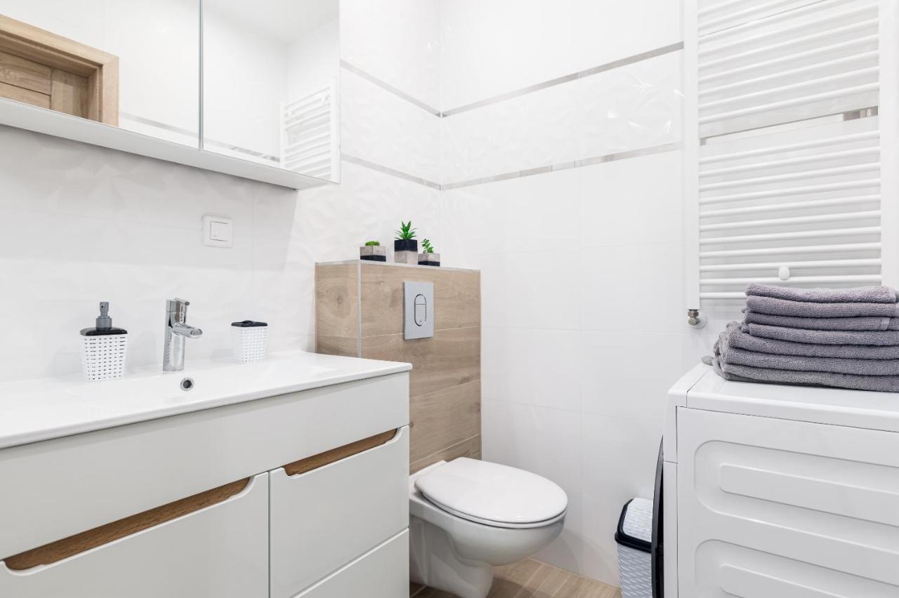 שצ'צ'ין Przytulny Apartament 65 W Centrum Sczecina מראה חיצוני תמונה